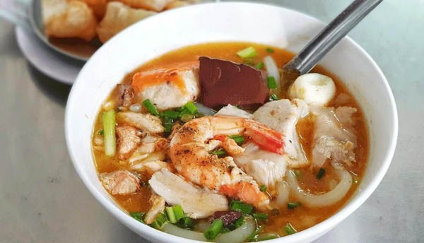 Bánh canh là gì?