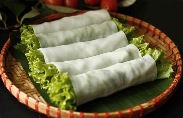 Phở cuốn: Một phần của chế độ ăn cân bằng
